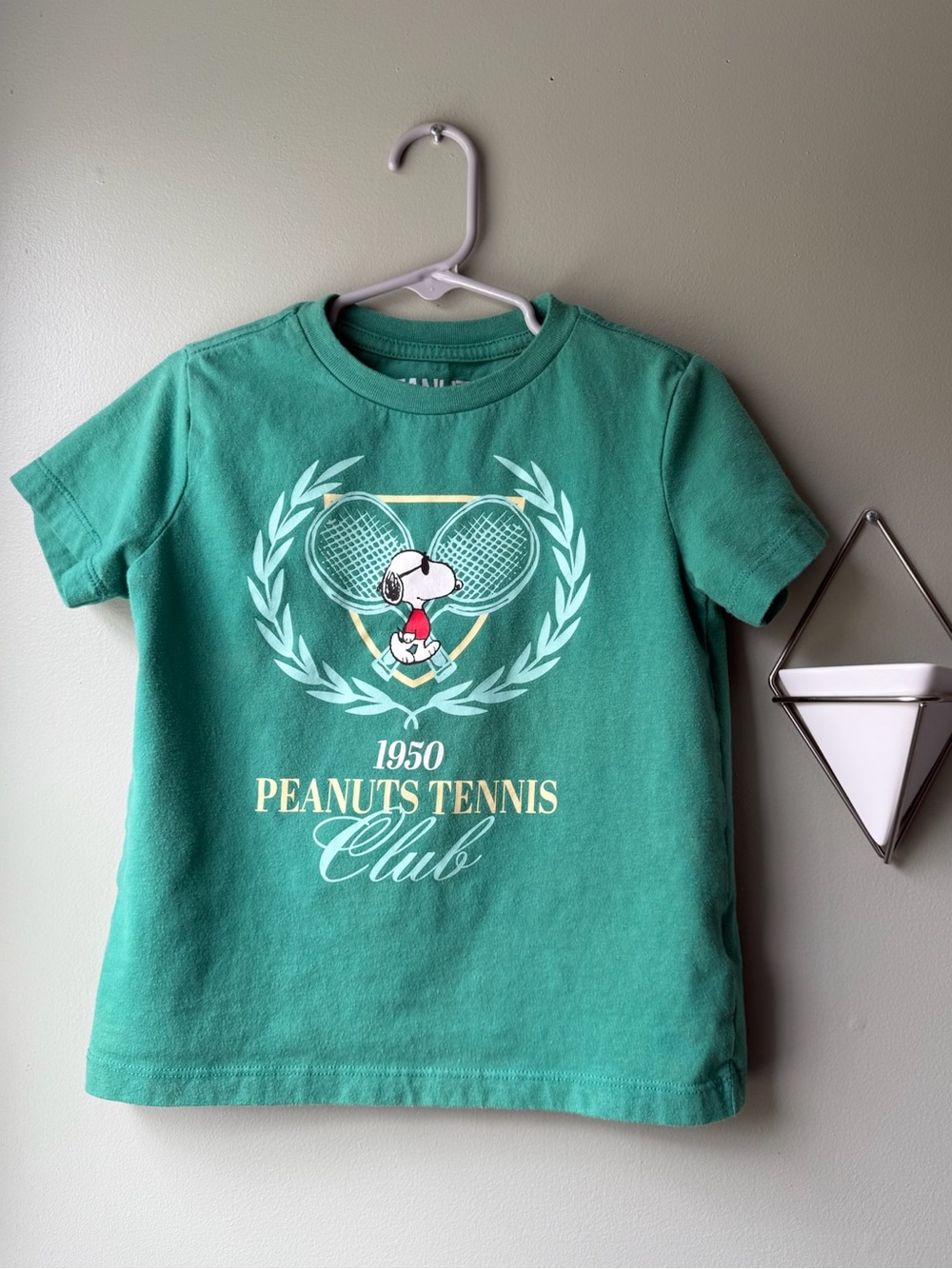 Peanuts Tennis Club Green Kids Tee